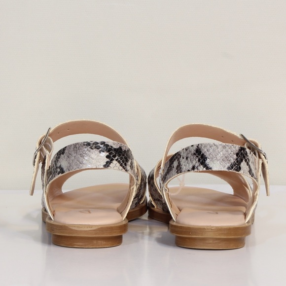 Clarks Women's Slingback Willow Gild Grey Snake Python Sandals NWT - Picture 7 of 11